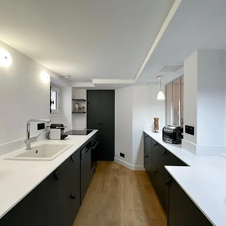Appartamento With Lift & Ac Saint-germain-des-pres Parigi